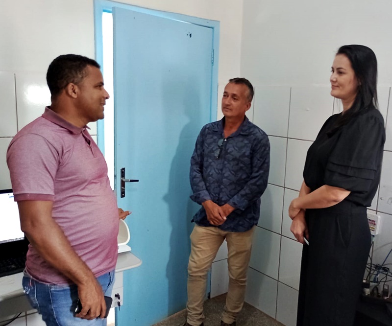 Comissão do Poder Legislativo visita o posto de saúde Arlindo Cristo