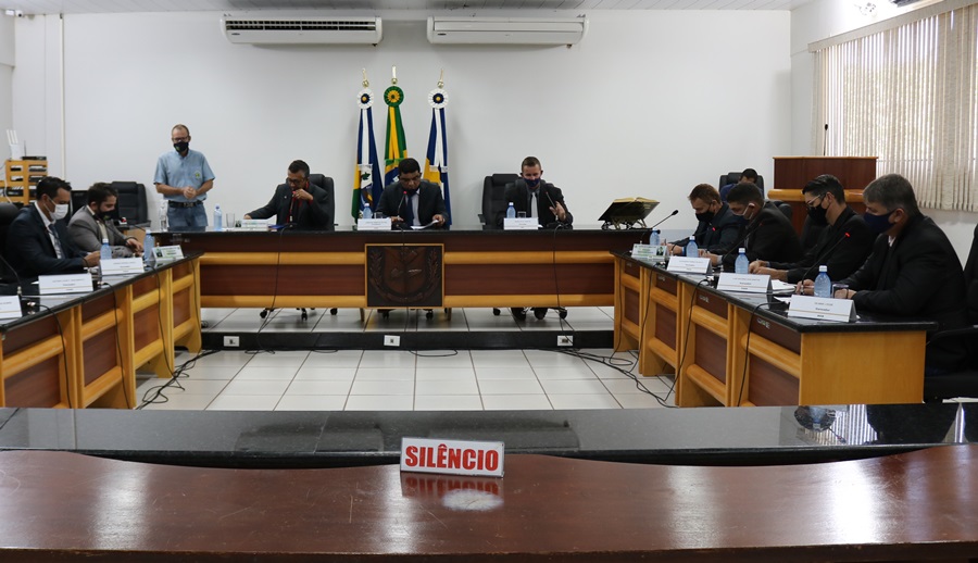 Em Sessão Extraordinária, Vereadores aprovam gratificação aos servidores da saúde