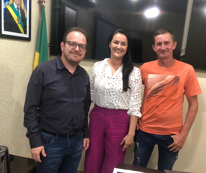 Falta de Agua: Mesa diretora se reúne com o presidente da Caerd Cleverson Brancalhão