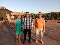 Família de pequenos agricultores de Nova Esperança agradecem o apoio do vereador Adriano 