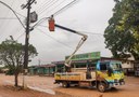 A região do Pacarana recebeu a manutenção da iluminação pública a pedido do Vereador Bahia