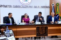 Câmara de Espigão do Oeste realiza 15ª Sessão Ordinária com foco em investimentos e presença histórica
