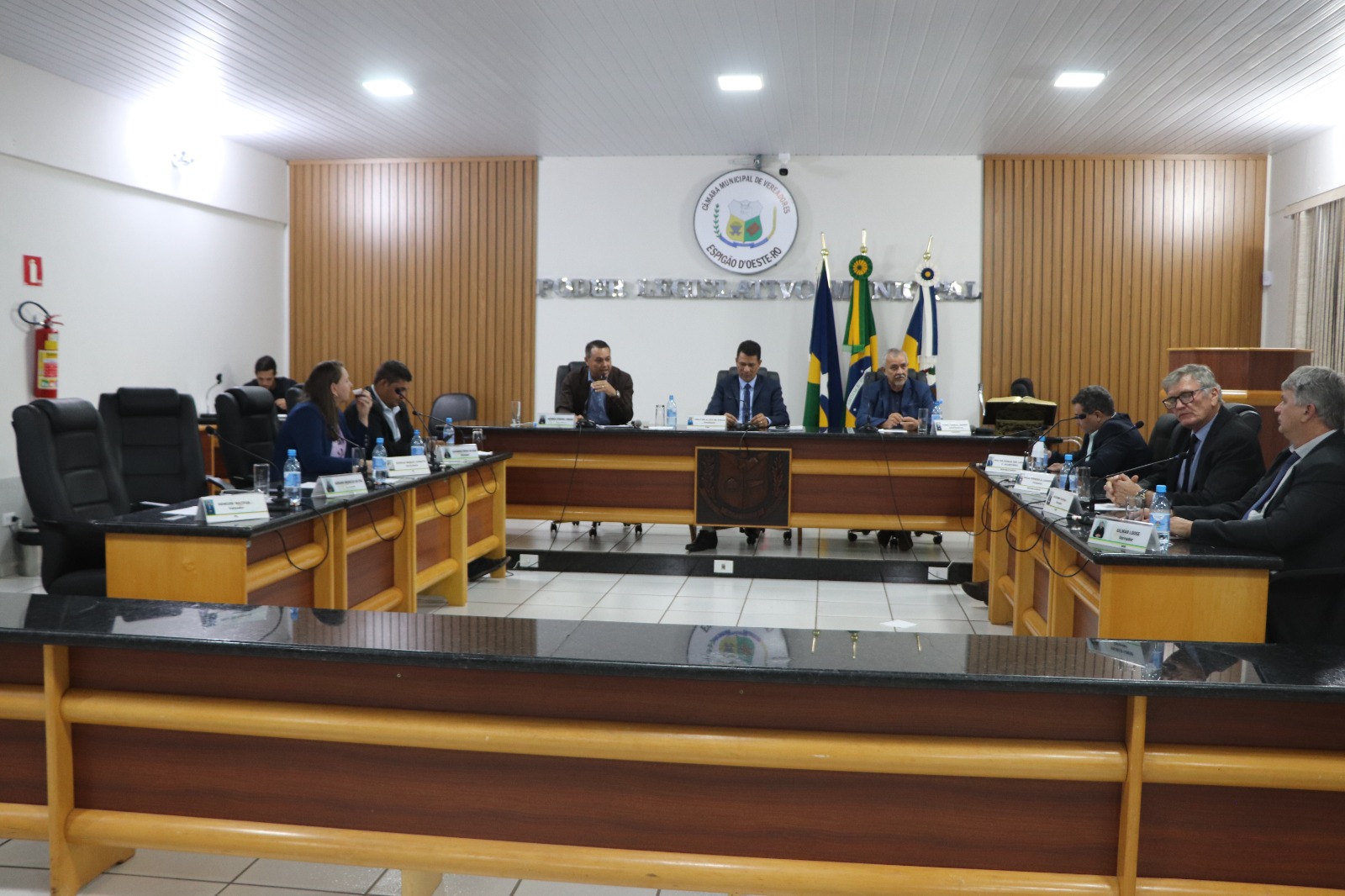 Câmara Municipal aprova projetos durante a 24ª Sessão Ordinária