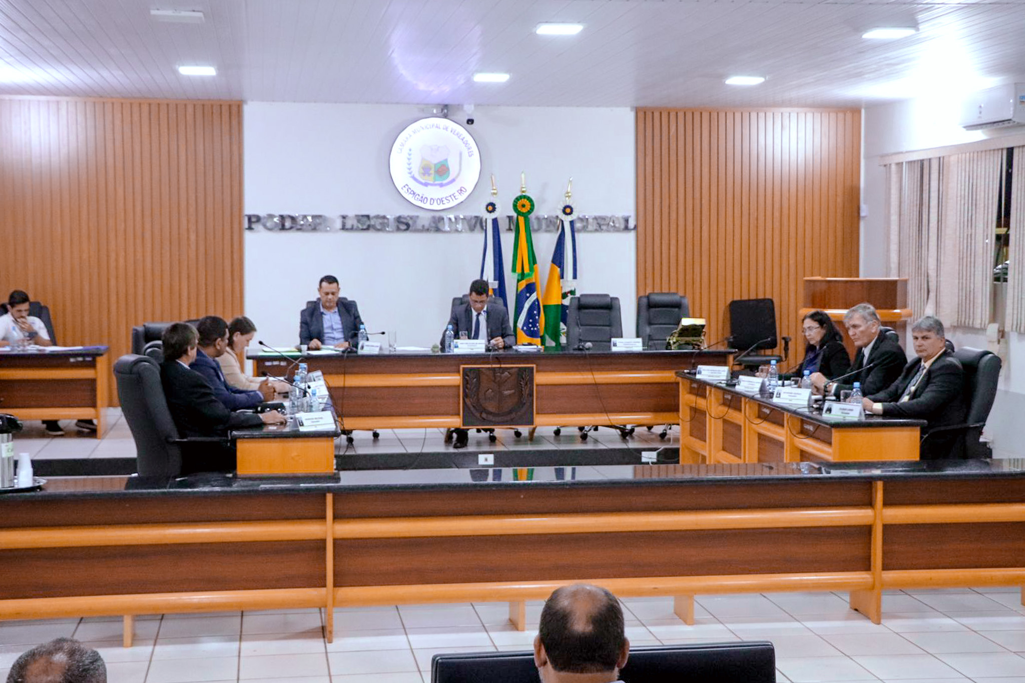 Câmara Municipal aprova projetos importantes durante a 18ª Sessão Ordinária