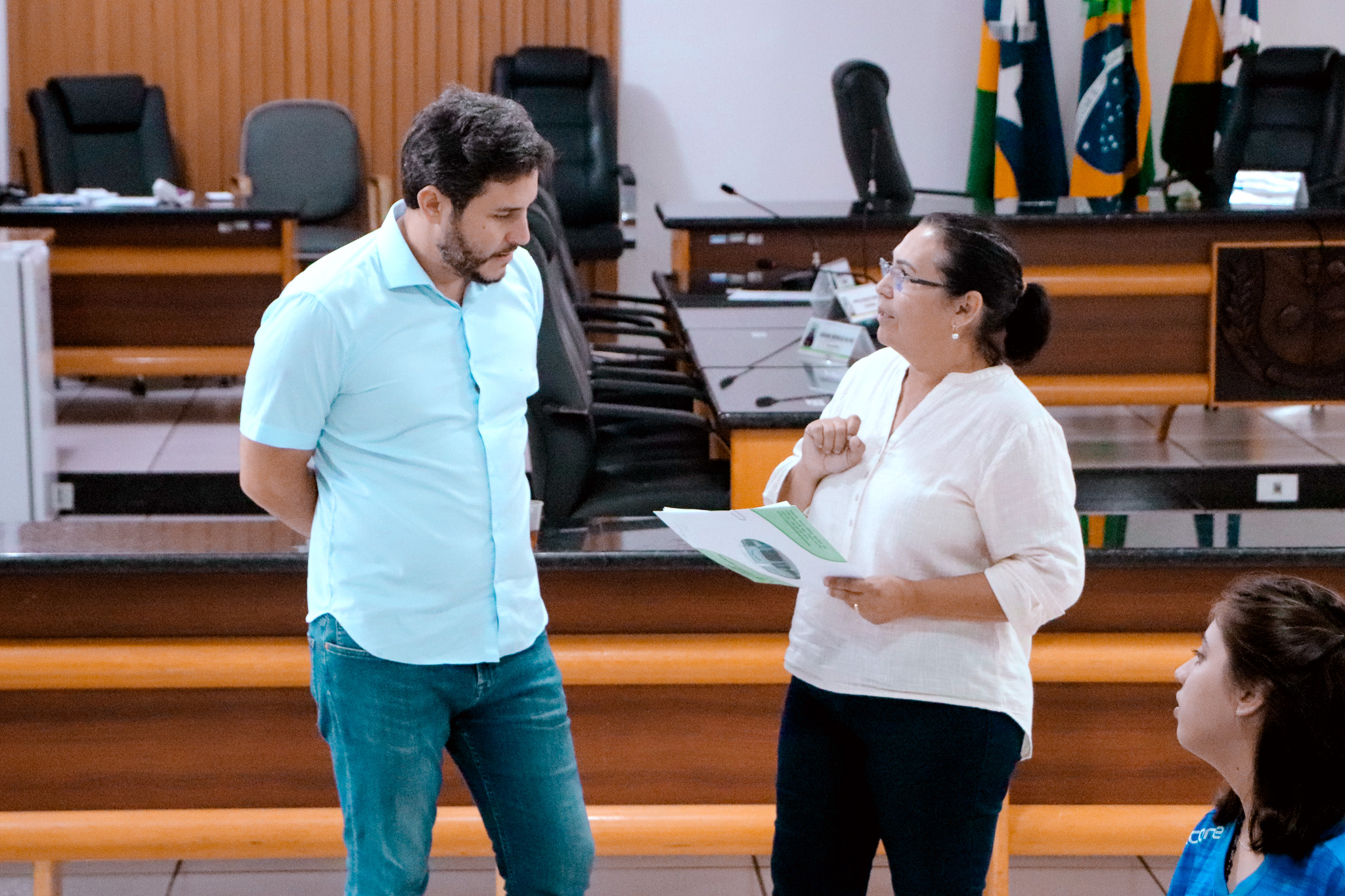 Deputado Federal Maurício Carvalho visita Câmara Municipal e atende pedido da vereadora Nadja Lagares com recurso de R$ 2 milhões para autistas