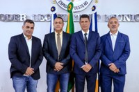 Eleição Unânime Marca a 7ª Sessão Ordinária da Câmara Municipal de Espigão do Oeste