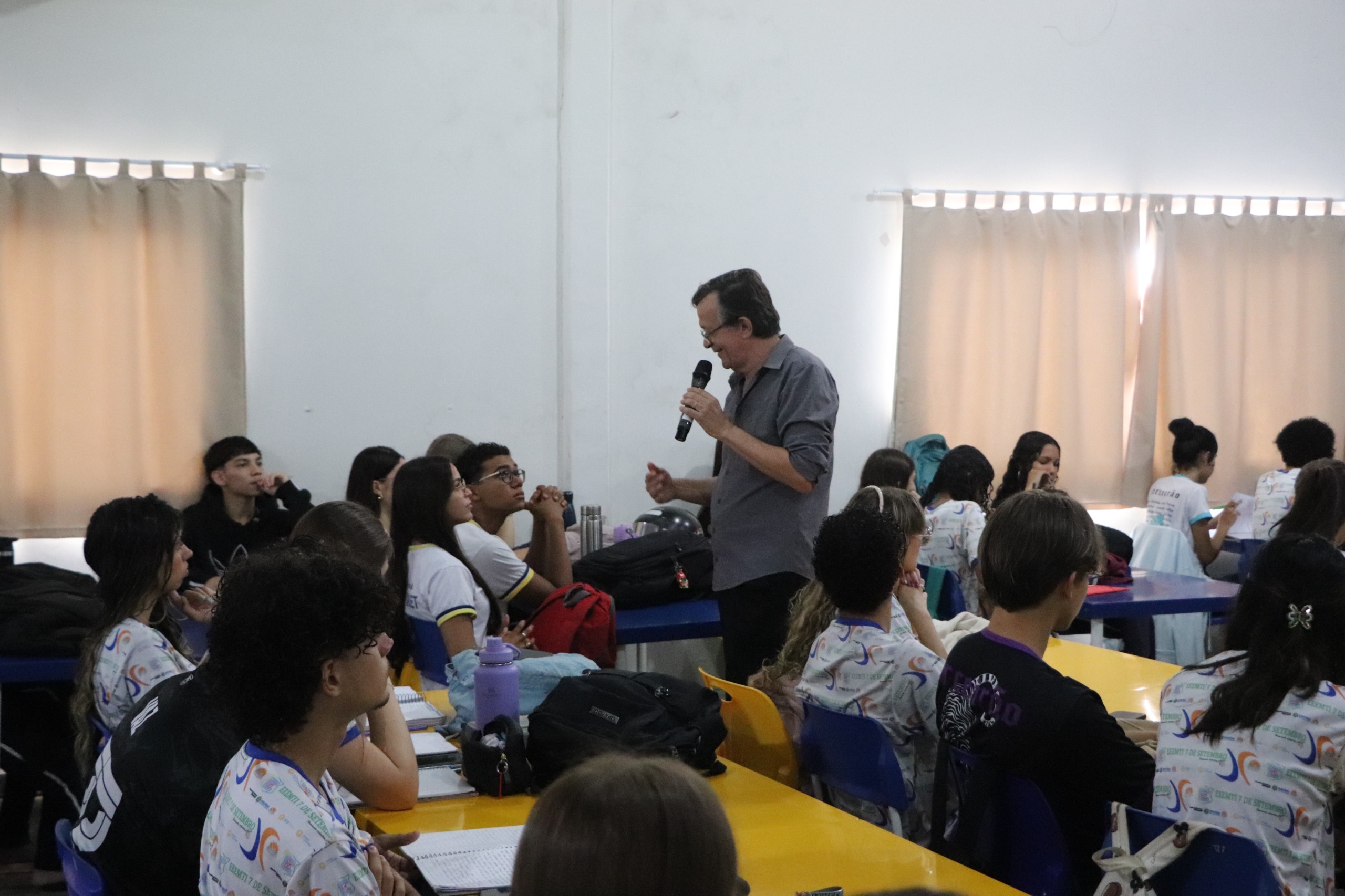 Espigão d’Oeste recebe Aulão Preparatório de Redação “Acelero Enem 2025”