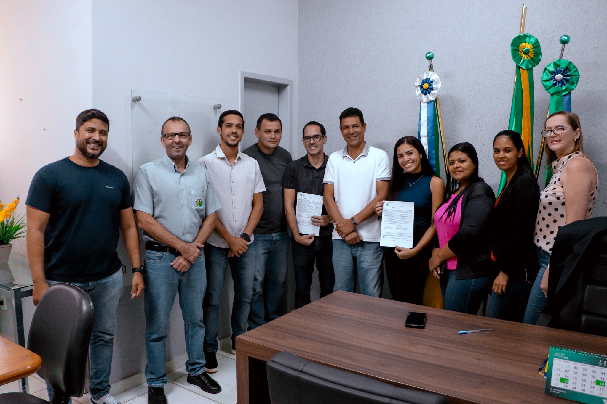 Presidente da Câmara dá posse a novos servidores concursados