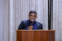 Vereador Adriano Meireles Defende Segurança nas Escolas Municipais