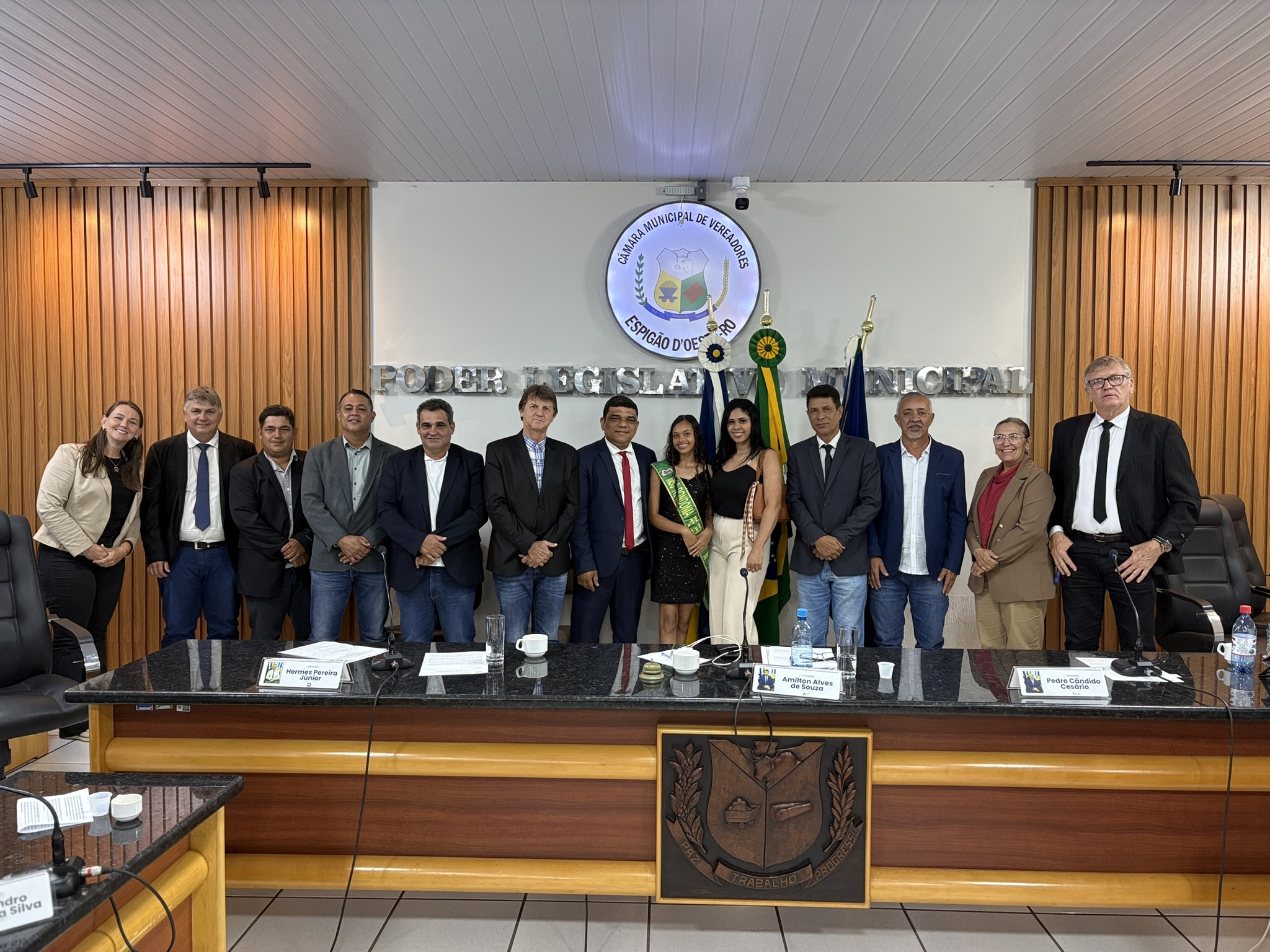 Câmara de Espigão d’Oeste recebe Nicolly Máximo, destaque no Miss Rondônia Pré-Teen