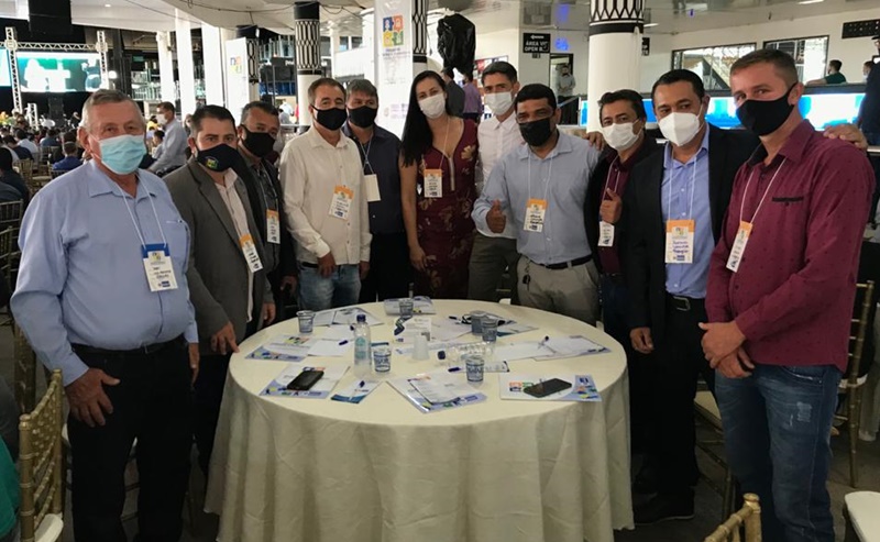 Legislativo de Espigão do Oeste participa do 1º Fórum Estadual de Prefeitos e Vereadores de Rondônia