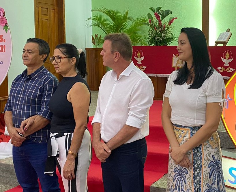 Legislativo e Executivo se unem para resolver o problema do aparelho de Raio X do hospital