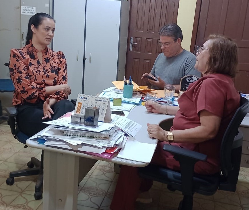 Lentidão na reforma do hospital causa transtornos a pacientes e aos servidores