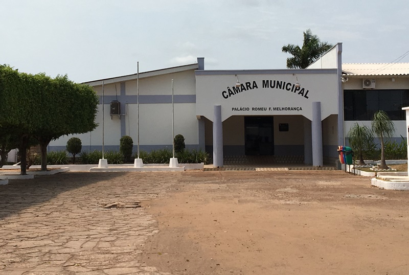 Poder Legislativo de Espigão atua para trazer melhorias a vários setores da sociedade