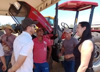 Vereadora Delker Nobre parabeniza os organizadores da 6ª Edição da Expopaca