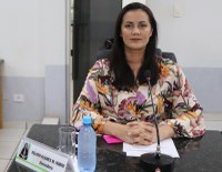 Vereadora Delker Nobre pede a construção de faixa elevada na creche Sergio Balbinot