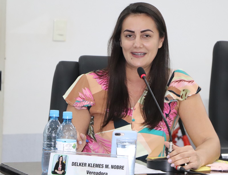 Vereadora Delker Nobre solicita pela informatização do Hospital Municipal de Espigão do Oeste