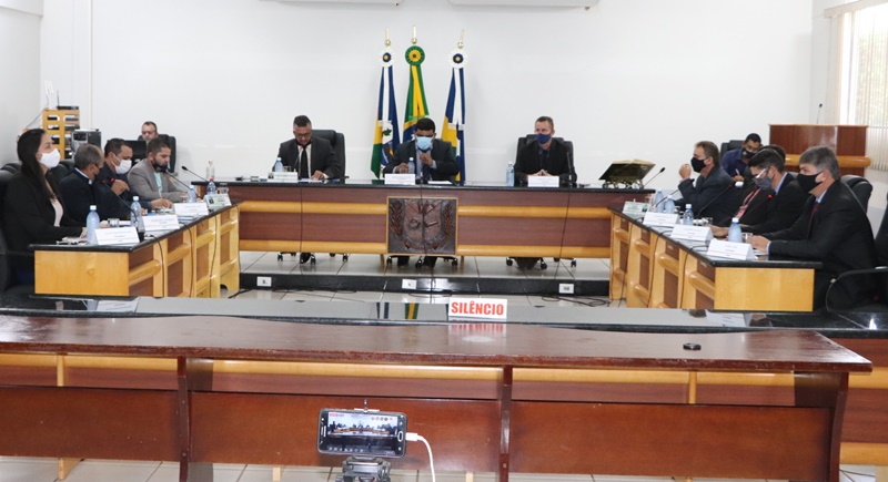 Vereadores aprovam lei que vem para corrigir disparidades contra servidores municipais
